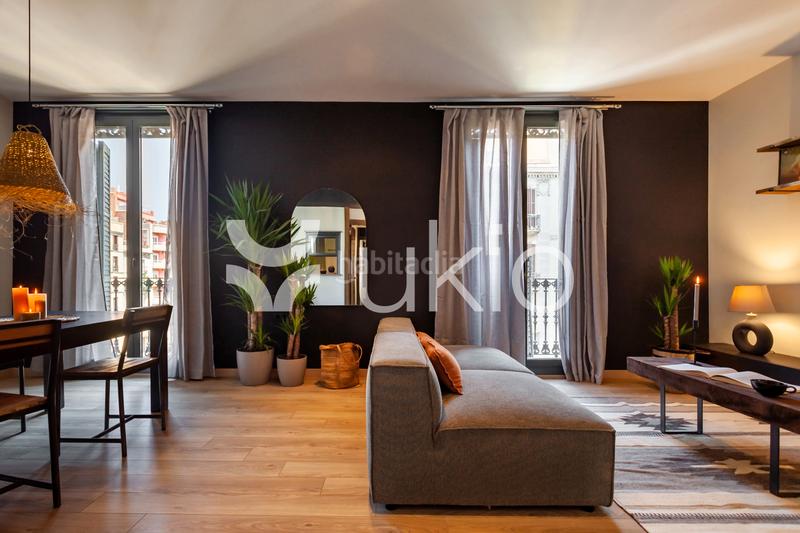 Foto fde58ea8-14c5-4060-87d7-cd4eb88c4ac5. Alquiler apartamento  de 3 habitaciones en calle roselló en Barcelona