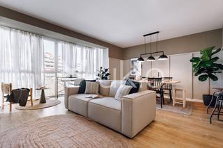 Lloguer Apartament  Carrer de tamarit. Piso de 2 dormitorios en sant antoni