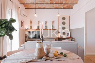 Alquiler Apartamento  Carrer de bailèn. Piso de 3 habitaciones en gràcia