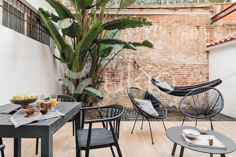 Foto 108f221f-0e17-4af1-9f83-74ab0cfbc886. Alquiler apartamento  de 2 habitaciones con terraza en Barcelona