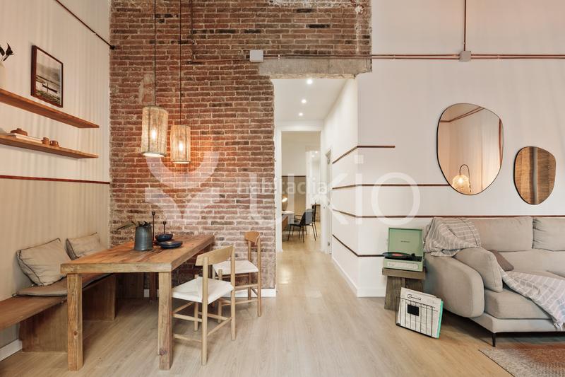 Foto bbe48f41-e5d5-42e3-b52e-426359380718. Miete appartement in Vila de Gràcia Barcelona