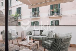 Location Appartement  Carrer del doctor rizal. Dúplex de 3 dormitorios con terraza en gracia