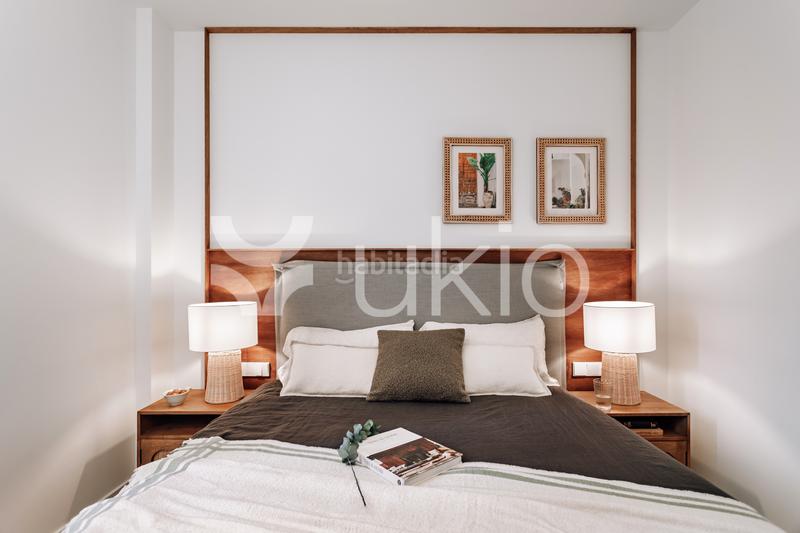 Foto f08fbf7c-acfa-4891-9e62-a66385a550fb. Alquiler apartamento  de 2 habitaciones con oficina en eixample esquerra en Barcelona
