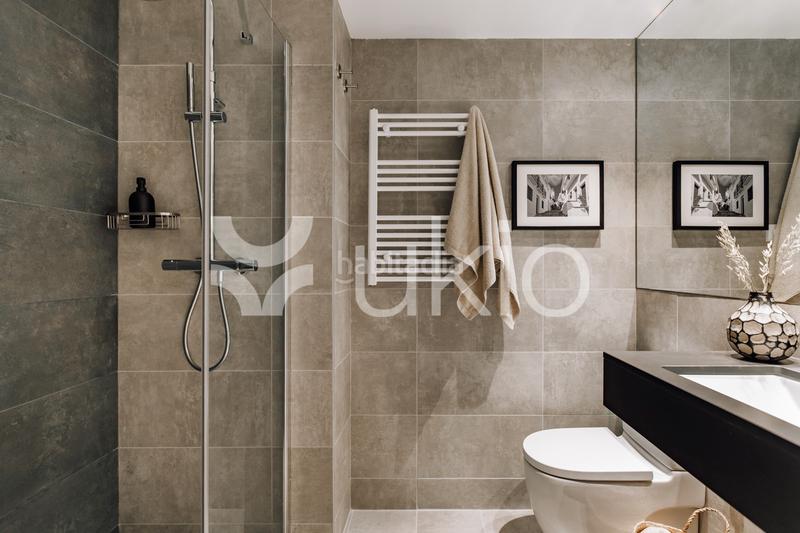 Foto fefa0d4d-238e-4dad-b61a-41e44a19cf8a. Alquiler apartamento  de 2 habitaciones con oficina en eixample esquerra en Barcelona