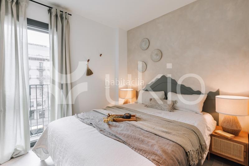 Foto 06166865-5e13-4f47-8fc5-7bcd3a0fec53. Alquiler apartamento  de 3 dormitorios en eixample esquerra en Barcelona
