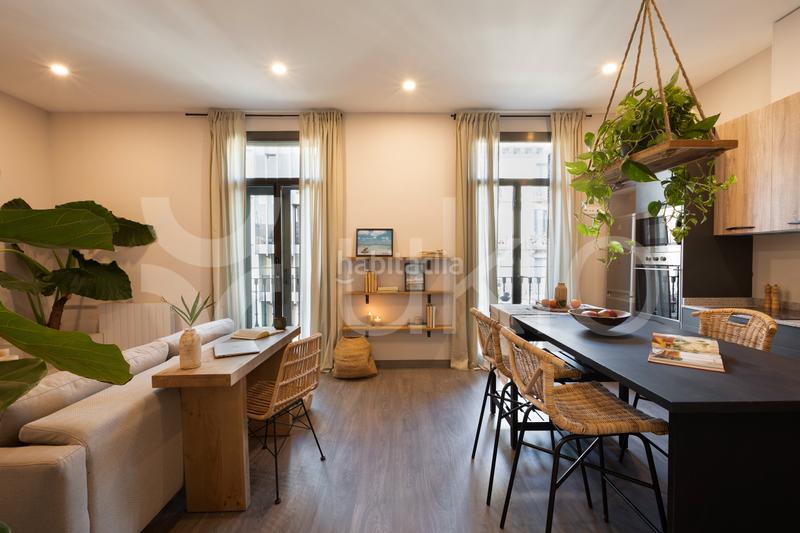 Foto ba18fc81-c275-4e4d-8372-f0a673aee758. Lloguer apartament amb calefacció a Dreta de l´Eixample Barcelona