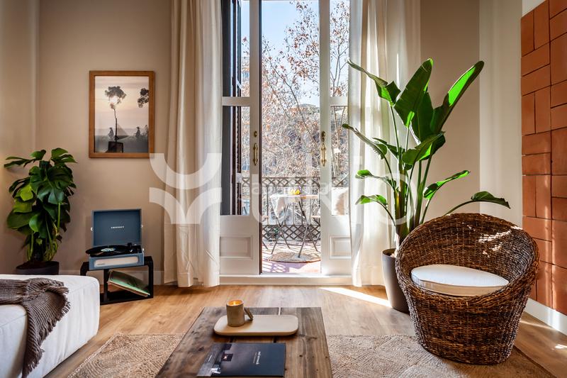 Foto 09dd8cd6-3abc-4561-825f-7cd1312480fa. Alquiler apartamento  de dos dormitorios con balcón en el eixample en Barcelona