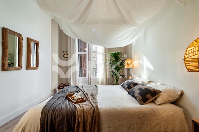 Foto 61efbb8e-3443-489b-849a-95cf8eeea5d1. Alquiler apartamento  de dos dormitorios con balcón en el eixample en Barcelona