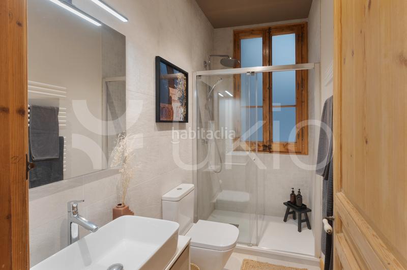 Foto 3d9e9f8f-0fb5-471e-9e8c-7fb87fa1c5ba. Affitto piccolo appartamento con riscaldamento in Barcelona