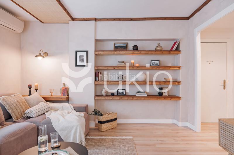 Foto 5d00a830-d654-4f5b-9393-21be52c7c957. Lloguer apartament amb calefacció a Tres Torres Barcelona