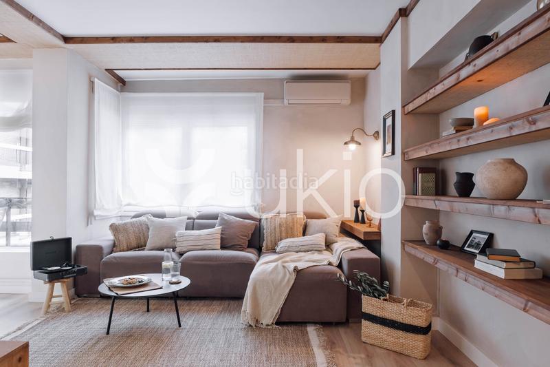 Foto 9b5d9fb5-d28f-4921-a0a3-a6ad9b448bdb. Rent apartment with heating in Tres Torres Barcelona