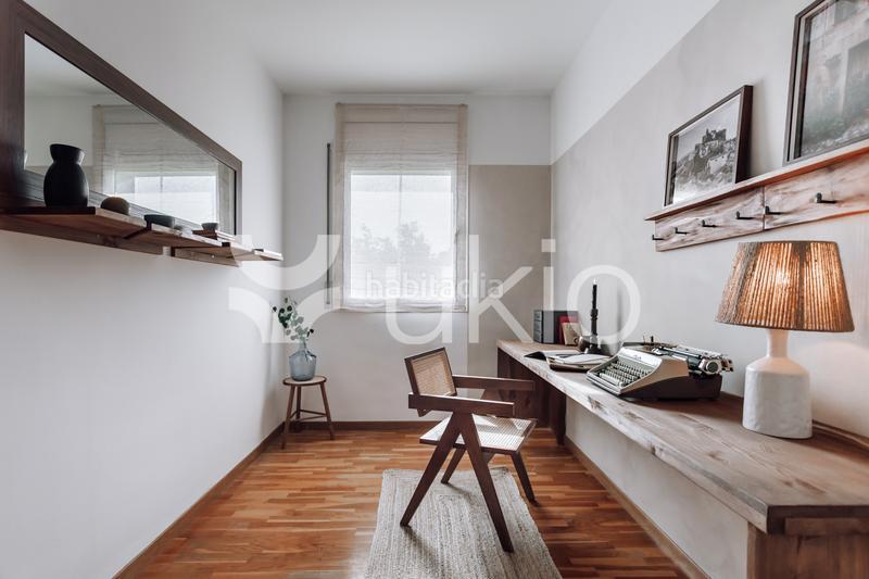 Foto 4e960558-df73-4ad6-9721-b85fdef17e11. Alquiler apartamento  de 2 dormitorios con despacho y terraza en gràcia en Barcelona
