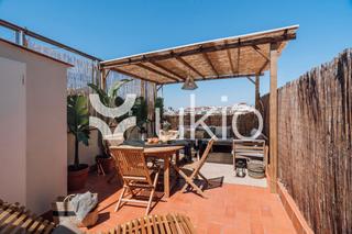 Lloguer Apartament  Carrer de villarroel. Apartamento de 2 dormitorios con terraza en l'antiga esquerra de