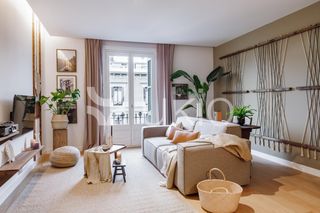 Affitto Piccolo appartamento  Passeig de gràcia. Apartamento 1 dormitorio  en eixample dreta