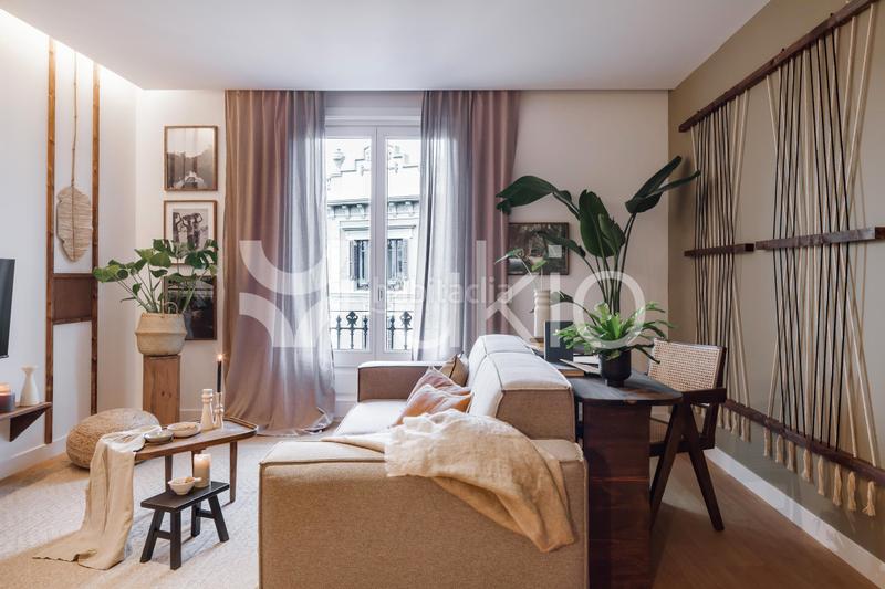 Foto 5f0282f4-7c72-4923-ab6c-e40b7631821e. Alquiler apartamento  1 dormitorio y piscina comunitaria en eixample dreta en Barcelona