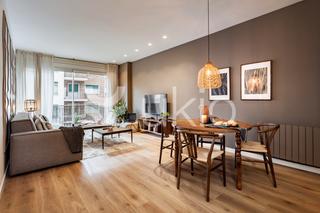 Lloguer Apartament  Carrer d'aribau. Apartamento de 2 dormitorios con terraza en sant gervasi - galva