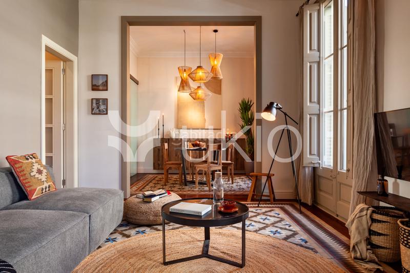 Foto 54b3737f-fb10-48d5-be25-25a0f717713d. Rent apartment in Palacio Madrid