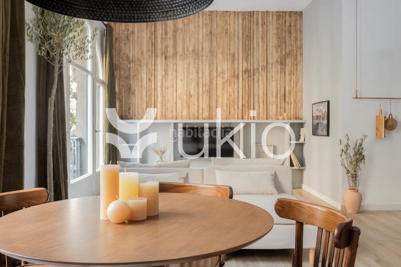 Foto 6be4214e-6dc8-4c6b-af56-07b39f9d2651. Miete appartement in Vila de Gràcia Barcelona