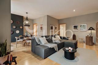 Affitto Piccolo appartamento  Carrer del consell de cent. Apartamento de 3 dormitorios en consell de cent