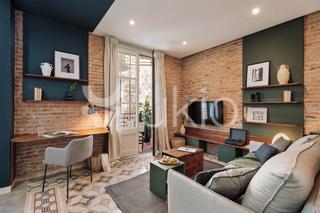 Alquiler Apartamento  Rambla de prat. Apartamento de 2 habitaciones con balcon en vila de gràcia