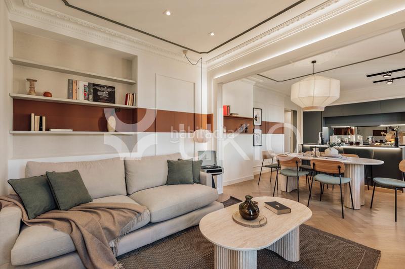 Foto 0db0adf6-6d4e-468e-b42e-a09a95fc3566. Alquiler apartamento  de 3 habitaciones en la dreta de l'eixample en Barcelona