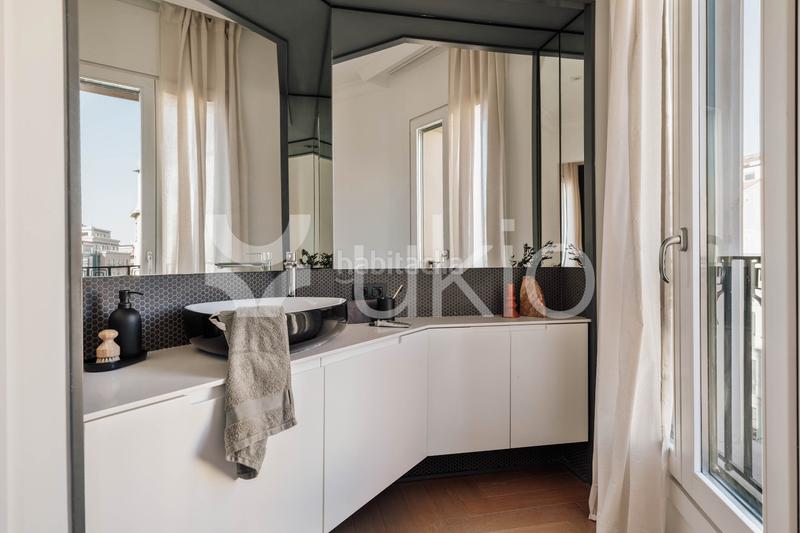 Foto b880bd61-61d8-4faf-9781-a0bcfd6b2238. Alquiler apartamento  de 3 habitaciones en la dreta de l'eixample en Barcelona