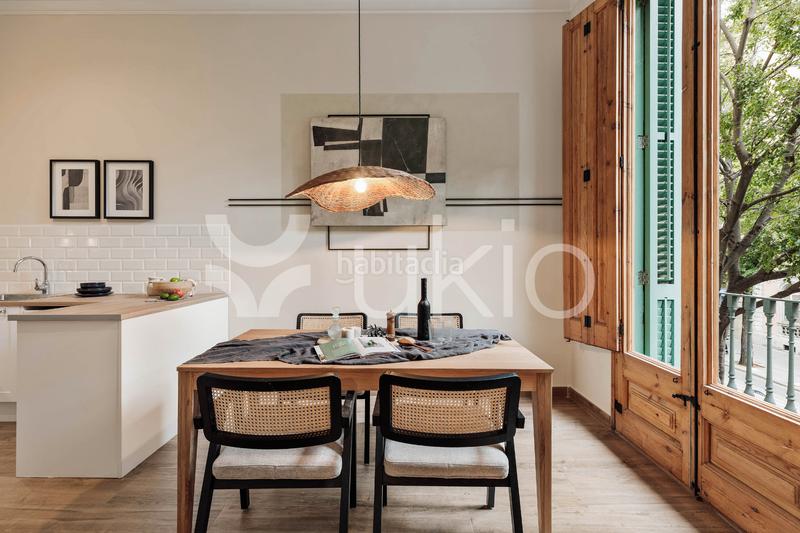 Foto 463cae45-fb60-4da7-83d9-f9dbf42b3441. Alquiler piso apartamento de 3 habitaciones con balcon en eixample dreta en Barcelona