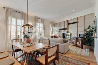 Miete Appartement  Carrer del bruc. Apartamento de 2 habitaciones con balcon en la dreta de l'eixamp