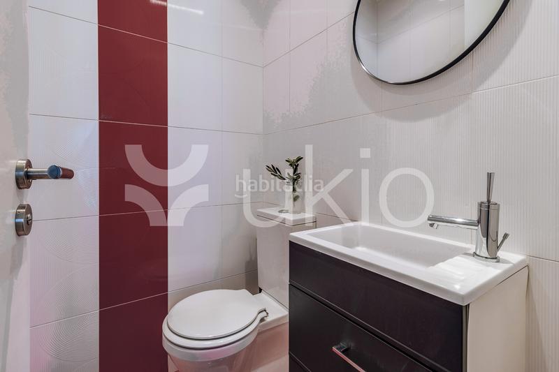 Foto 3157aee3-49bc-48e9-8ca2-7acac1c1e7b5. Alquiler apartamento  de 2 habitaciones en malasaña-universidad en Madrid