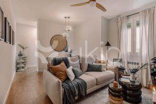 Miete Etagenwohnung  Calle de fernán gonzález. Apartamento de 3 habitaciones en ibiza