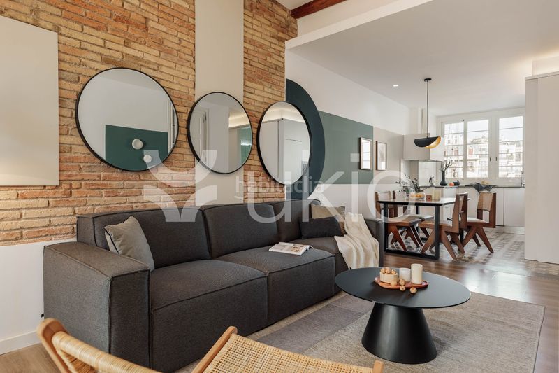 Foto dc5f4c7a-4377-4162-8d3a-a81e19ce2a9e. Alquiler apartamento  de 2 habitaciones con terraza en l'antiga esquerra de l'eixample en Barcelona