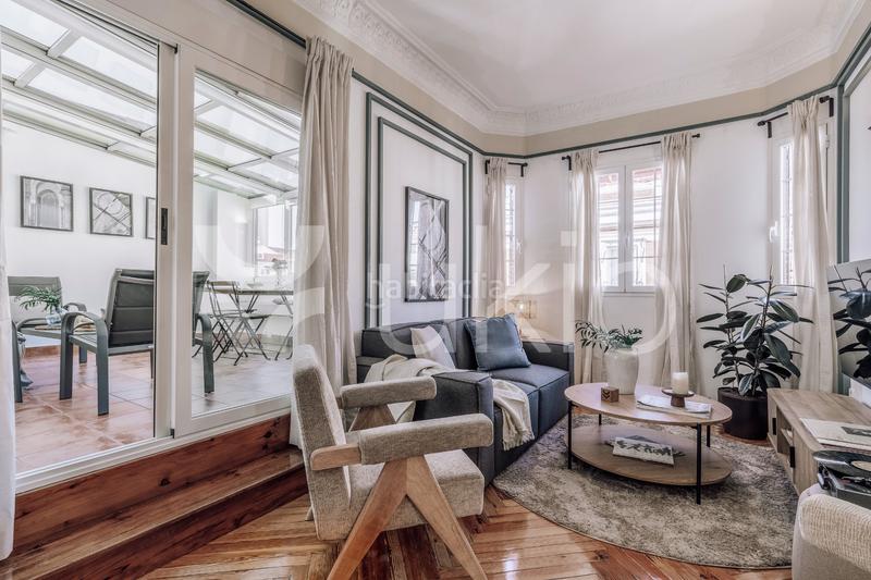 Foto b9fa759e-a405-4fa2-9be4-abd7dccb733b. Alquiler apartamento  de 3 habitaciones con terraza en Goya en Madrid