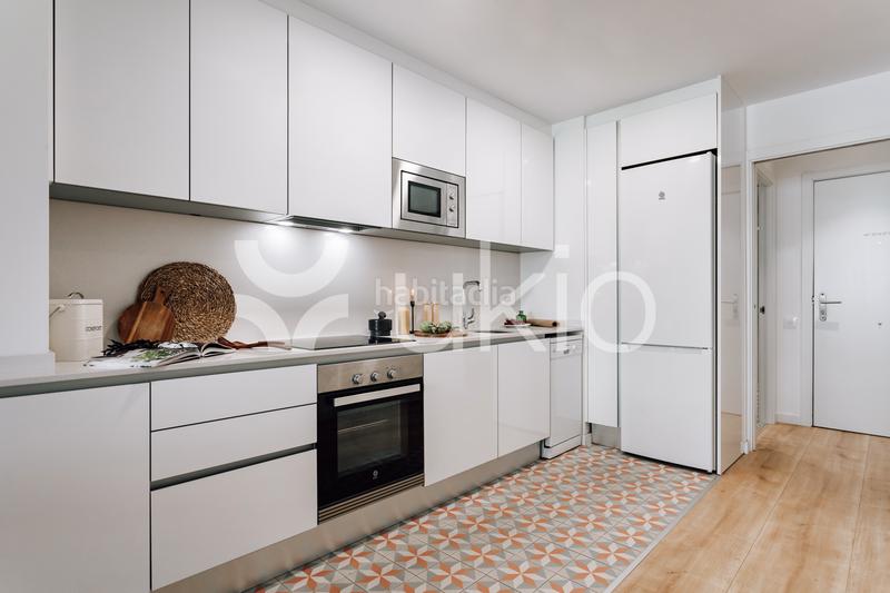 Foto 3328349d-f268-47ce-9901-20d70758237d. Lloguer apartament amb calefacció a La Nova Esquerra de l´Eixample Barcelona