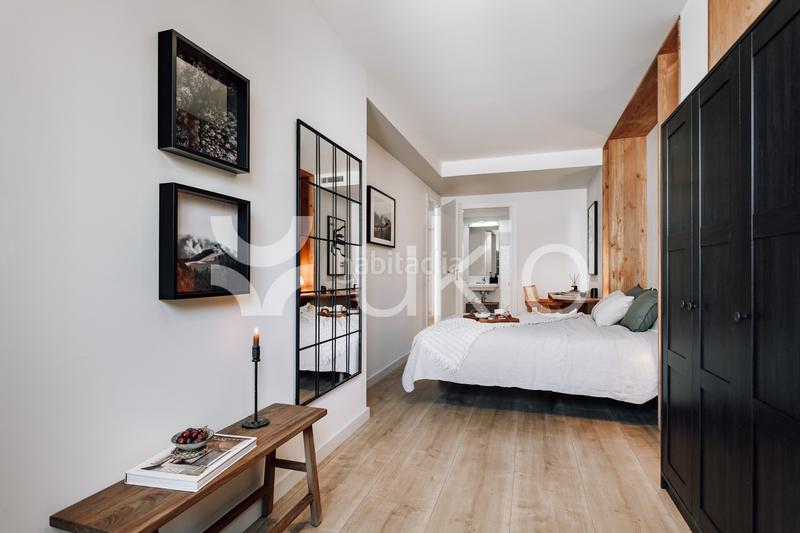 Foto a5a21de4-9b6d-4c2d-af6d-260aa9f92bab. Lloguer apartament amb calefacció a La Nova Esquerra de l´Eixample Barcelona