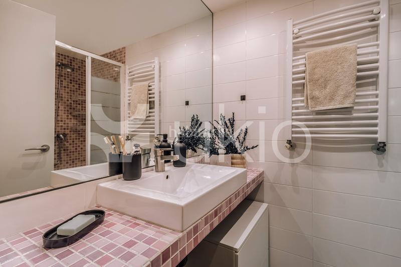 Foto 2b2088d8-4ae1-45dd-be85-f115d52765f1. Lloguer apartament amb calefacció a Ríos Rosas-Nuevos Ministerios Madrid