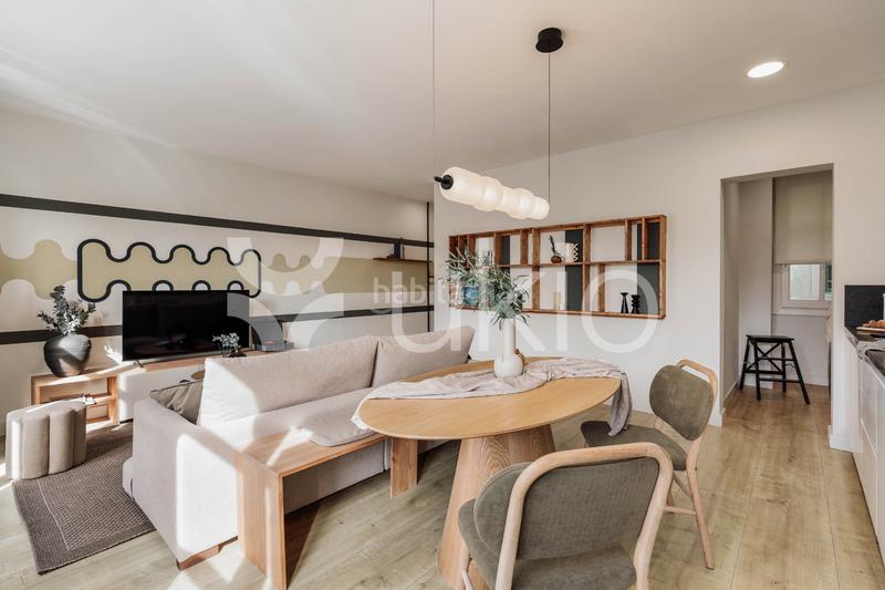 Foto 1d5aec49-0e6b-4222-83a9-296a76e152a5. Alquiler apartamento  de 2 habitaciones con balcon en la dreta de l'eixample en Barcelona