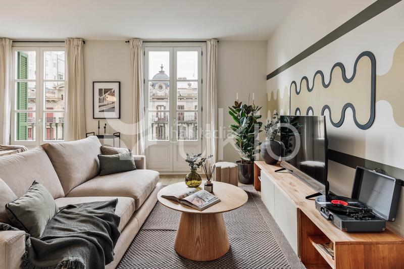 Foto 1fe02a81-65dc-4009-9534-ecff0f8c2999. Alquiler apartamento  de 2 habitaciones con balcon en la dreta de l'eixample en Barcelona