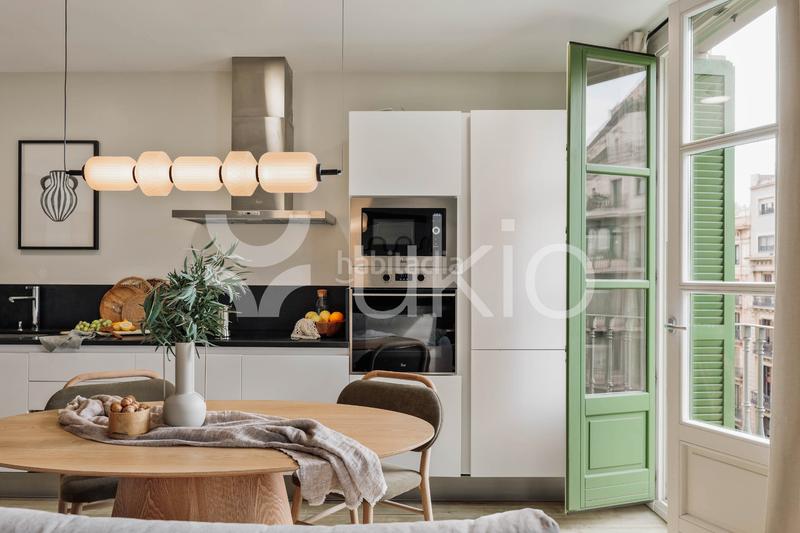 Foto 721dde1d-45a7-4d3a-a732-2e511bb447e7. Alquiler apartamento  de 2 habitaciones con balcon en la dreta de l'eixample en Barcelona
