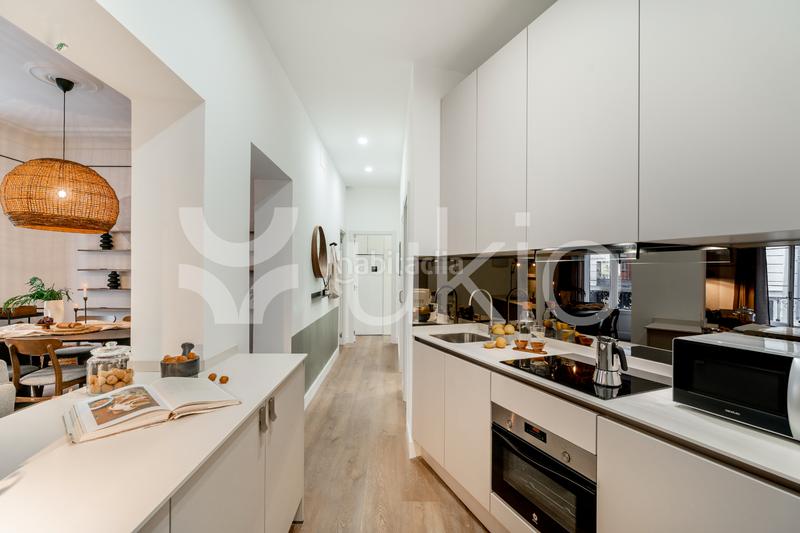 Foto b08b5279-ae71-4a9d-bd97-a6874edb01f0. Rent apartment with heating in Palacio Madrid