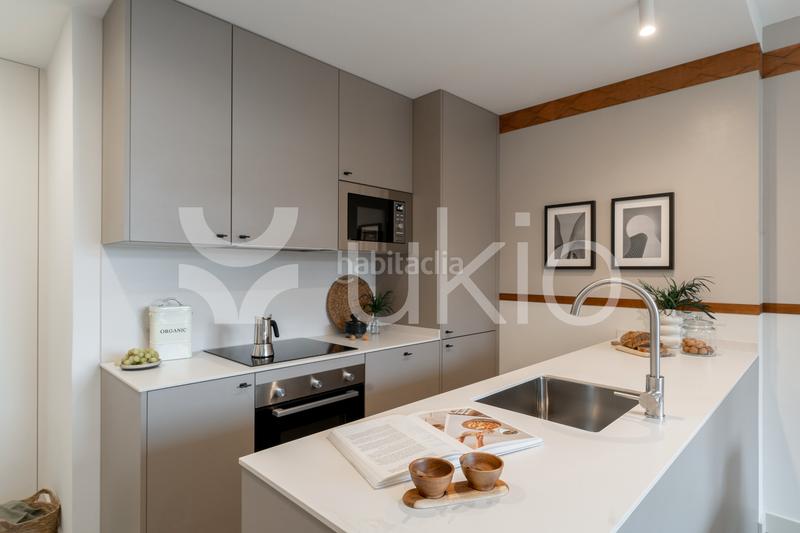 Foto a5742bb6-f485-40ea-a751-b0524fc610a8. Lloguer apartament amb calefacció a Cuatro Caminos - Azca Madrid