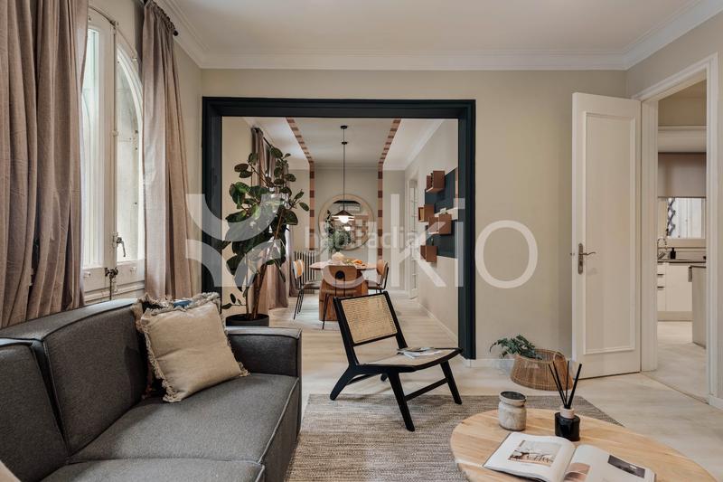 Foto 6140f674-5e29-42be-865a-a1824f2fa23f. Alquiler apartamento  de 3 habitaciones con patio en Sant Gervasi - Galvany en Barcelona