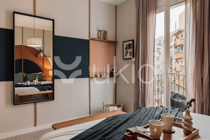 Foto 2b6478d8-894d-43e4-a5ef-9656c35c6c56. Lloguer apartament amb calefacció a Sant Antoni Barcelona