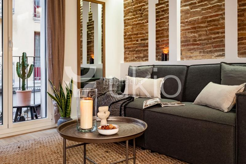 Foto 9f097663-7ee5-4b16-a2d5-25e6ee7be2d3. Miete appartement mit heizung in Vila de Gràcia Barcelona