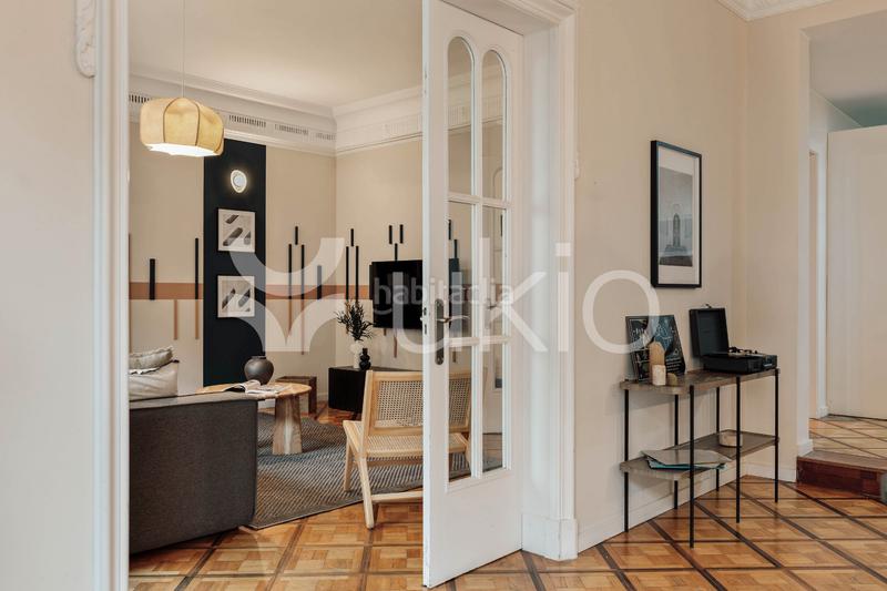 Foto c49ff9c9-0a77-424e-b9d4-500e929227c2. Lloguer apartament amb calefacció a Sant Gervasi - Galvany Barcelona