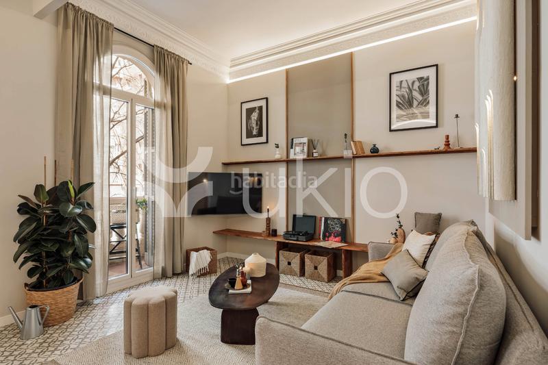 Foto 21c2283f-e6b4-4faa-b082-8da085170874. Alquiler apartamento  de 2 habitaciones con balcon en eixample esquerra en Barcelona