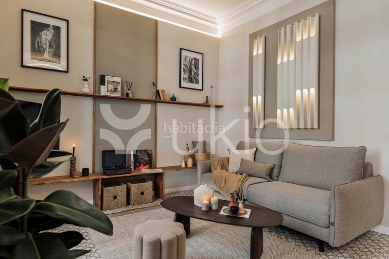 Foto 9af65e27-39b7-4357-aa35-cb6cbc28e08a. Alquiler apartamento  de 2 habitaciones con balcon en eixample esquerra en Barcelona