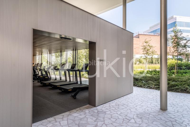 Foto 27bb583f-20ad-447e-a351-d42a14d90bf5. Lloguer apartament amb calefacció piscina a Ciudad Jardín Madrid