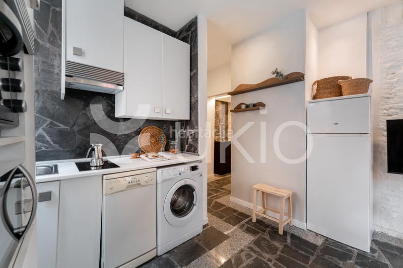 Foto 9ba62b48-c633-4b8b-9a1f-9cc2083042d0. Affitto piccolo appartamento con riscaldamento in Madrid