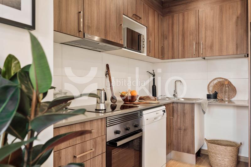 Foto 96f9ea3c-8806-432e-b353-a6f21e8822bf. Alquiler apartamento  de 1 habitacion en el Gòtic en Barcelona