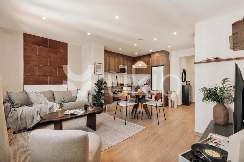 Foto 76fb28c5-0344-4496-aff9-4b9e6d1a2631. Rent apartment with heating in Gòtic Barcelona